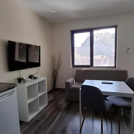 Apartment Hariton 3- Luxury